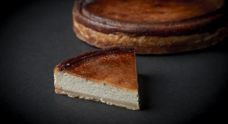 ゴルゴンゾーラチーズケーキ“Basic（ベーシック）”（ベイクドタイプ）